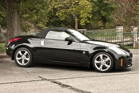 2009 Nissan 350Z Roadster Touring  www.chocomeet.com 350z Roadster, Nissan 350z Roadster, Nissan 350z Convertible, Nissan 300zx 1986, Nissan 300zx 1985, 1990 Nissan 300zx Twin Turbo, Nissan Z Cars, Nissan Z, Nissan 370z