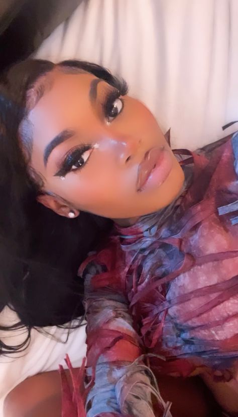 Queen Von on Twitter: "Thought she was cute til she ran into me 🖤… " Asian Doll Aesthetic, Asian Doll Makeup, Asian Dolls, Da Brat, Doll Aesthetic, Asian Doll, Pretty Females, Swag Outfits For Girls, Brown Wig