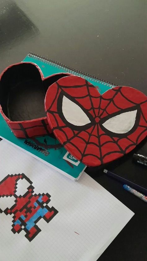 Spiderman Gifts, Spiderman Theme, Spiderman Art Sketch, Diy Gift Set, Bf Gifts, Cute Couple Gifts, Creative Gifts For Boyfriend, Pinterest Diy Crafts