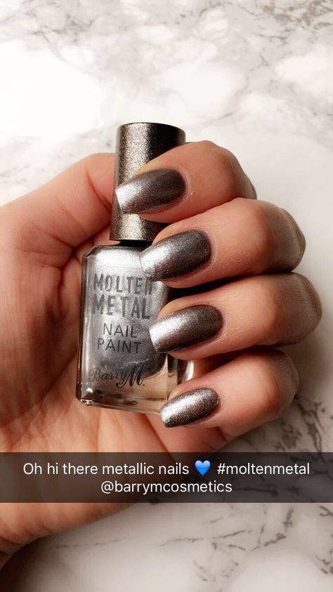 Molten Metal, Metallic Nails, Nail Varnish, Silver Lining, Beautiful Nails, Pretty Nails, Nail Ideas, Gel Nails, Rings For Men