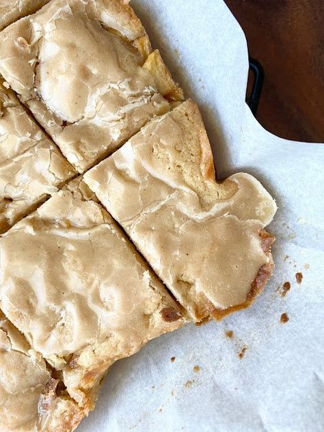 Maple Frosted Apple Blondies, Maple Apple Blondies, Peanut Butter Cheesecake Bars, Toffee Dip, Apple Blondies, Creamsicle Smoothie, Apple Pie Bars, Apple Glaze, Apple Bars