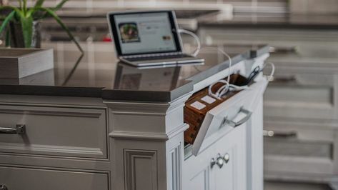 a drawer in your kitchen island is a tiny charging station that can be hidden anytime you don't need it Pop Up Outlets, Island Countertops, Charging Stations, Kitchen Corner, Smart Kitchen, Shabby Chic Vintage, Transitional Kitchen, Kitchen Drawers, Functional Kitchen