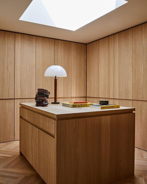 O S K L O . on Instagram: “Herringbone oak floors zig zag into primary suite closet with brushed vertical oak doors and drawer vestibule accented in opaline lamp.” Outdoor Dining Room, Dressing Rooms, Oak Doors, Walk In Wardrobe, Dressing Room Design, Wardrobe Design, Oak Floors, Closet Design, Interior Inspo