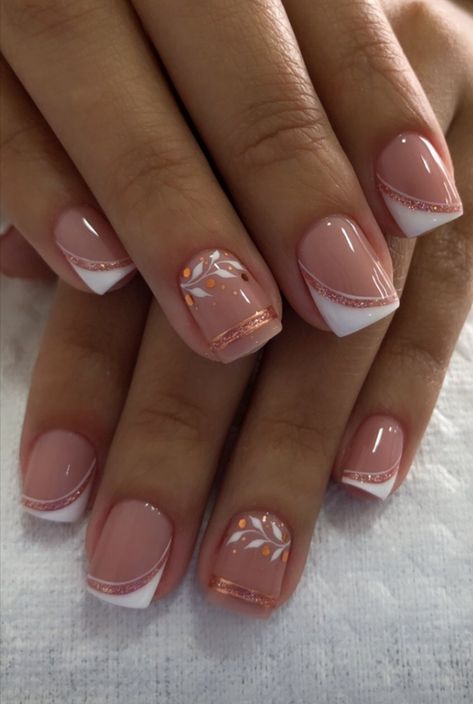 Short Nail Designs With Jewels, Different French Manicure Ideas Short, Anniversary Gel Nail Designs, Wedding Anniversary Nails Ideas, Short Nail Designs Wedding, French Manicure Designs For Short Nails, Nail Art Designs For Wedding, Professional Nails For Work Business, French Tip Toes With Design