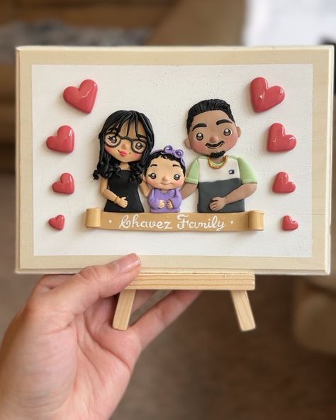 I just wanted to share a bunch of portraits I didn’t post before 💕 #portrait #polymerclay #custom #giftideas #handmade Clay Art Ideas Creative, Mouldit Art Ideas, Diy Gifts For Him, Clay Diy Projects, Watercolor Birthday, Cards For Boyfriend, Clay Craft, Polymer Clay Diy, Clay Art Projects