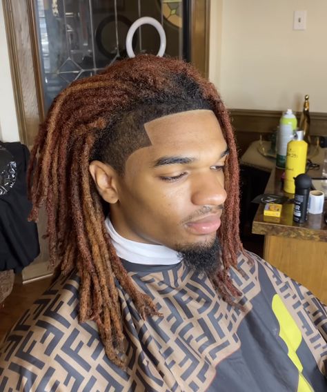 Burgundy Dreads Men, Auburn Dreads, Burgundy Dreads, Dreads Men, Dyed Dreads, Brown Dreads, Dreads Hairstyles, Mens Dreads, Dreadlock Hairstyles For Men