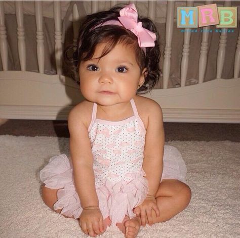 Mexican, Caucasian & African American Camila - 7 Months White And Mexican Babies, Mexican Baby Girl, Hispanic Babies, 7 Month Baby, Mexican Babies, Cute Mixed Babies, Mixed Kids, Mixed Babies, 7 Months