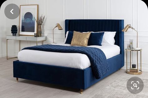 Royal Blue Bedrooms, Blue And Cream Bedroom, Blue And Gold Bedroom, Bedroom Moody, Navy Bedroom, Cream Bedroom, Navy Bedrooms, Blue Headboard, Fabric Upholstered Bed