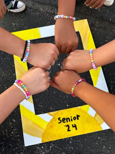 Senior Year Bracelets, Senior Bracelets Ideas, Senior Sunset Activities, Fun Senior Year Activities, Senior Sunrise Activities, Senior Fun Ideas, Senior Bracelets, Senior Things To Do, Senior Ideas Activities