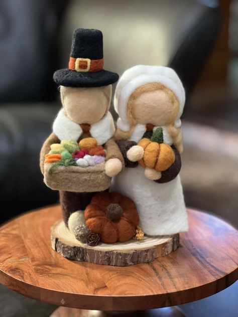 Needle Felting Group | Just celebrated Canadian Thanksgiving… getting ready for American Thanksgiving Thanksgiving Needle Felting, Canadian Thanksgiving, Thanksgiving Celebration, Needle Felted Animals, Holidays Thanksgiving, Felt Animals, Felting Projects, Needle Felting, Thanksgiving