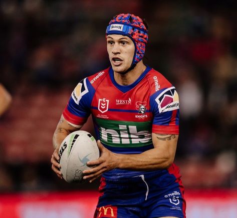 Kalyn Ponga, Aesthetic Pastel Wallpaper, Pastel Wallpaper, Pastel Aesthetic, Rugby, Baseball Cards, Baseball