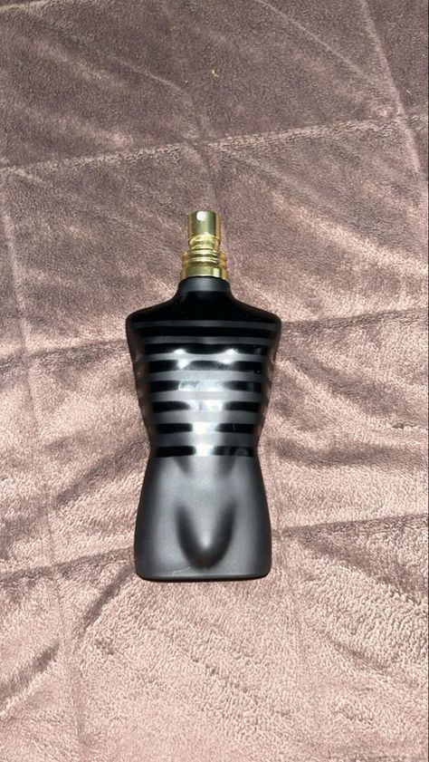 Dreamy Birthday, Jean Paul Gaultier Le Male, Fragrance Lab, Best Perfume For Men, Batman Artwork, Perfume For Men, Le Male, Birthday Wish List, Aesthetic Eyes