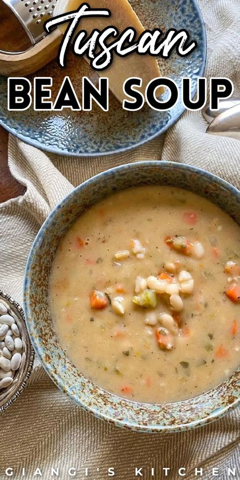 Tuscan bean soup, also called minestra di fagioli, is a warm and delicious meal that kids and adults both love. This bean soup features cannellini beans, onions, celery, garlic, and more amazing ingredients. Tuscan bean soup is so easy to make and can be served for lunch or dinner at any time of the year. This soup can be served with toasted bread, rolls, corn, or any other of your favorite sides for a simple meal everyone can enjoy. Make this Tuscan bean soup today! Soup Hearty, Tuscan Bean Soup, Soup Lovers, Tuscan Soup, Best Soup Recipes, Italian Soup, Toasted Bread, Soup Kitchen, Freezer Meal