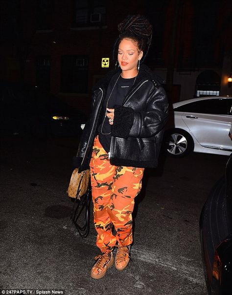 Matchy matchy: For her late night feast, Rihanna donned a pair of unmissable orange camo pants which matched perfectly with a pair of her own Fenty X Puma Creepers Orange Camo Pants Outfit, Fenty Puma Creepers Outfit, Camo And Orange Outfit, Puma Creepers Outfit, Orange And Black Outfit, Orange Camo Pants, Fenty Puma Creepers, Enby Outfits, Creepers Outfit