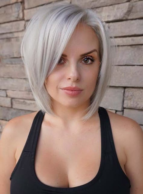 Cute Bob Haircuts, Angled Bob Hairstyles, Popular Short Hairstyles, Bob Hairstyles For Fine Hair, Short Bob Haircuts, Bob Hair, Trending Hairstyles, Bob Haircuts, Short Bob Hairstyles