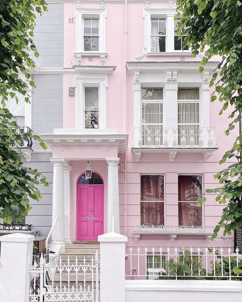 Pink House Exterior, Kerrie Hess, Calming Art, Pink Front Door, London Neighborhoods, Town Houses, Brick In The Wall, Minimal House Design, Pink Houses