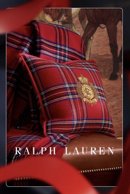 Ralph Lauren Interior Design, Ralph Lauren Ad Campaigns, Ralph Lauren Home Living Room, Ralph Lauren Interiors, Ralph Lauren Holiday, Ralph Lauren Christmas, Ralph Lauren Bedroom, Artisan Pillows, English Decor