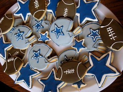 Dallas Cowboys Birthday Party, Dallas Cowboys Baby Shower, Football Sugar Cookies, Dallas Cowboys Cake, Dallas Cowboys Birthday, Dallas Cowboys Party, Cowboy Cakes, Cookie Party Favors, Football Cookies