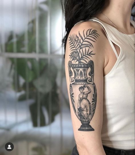 Back Pieces Men Tattoo, Realistic Vase Tattoo, Greek Urn Tattoo, Ancient Vase Tattoo, Greek Vase Tattoo Design, Grecian Urn Tattoo, Greek Amphora Tattoo, Grecian Vase Tattoo, Ancient Tattoo Ideas Mythology