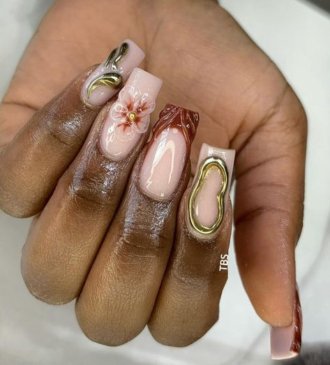 3d flowers x 3d chrome set ❤️ PRICE: k700 Nails by @transformation.beautystudio Book an appointment with us at our one stop salon today!🩷 For bookings and prices, contact us on +260972022050 or book online by clicking the link in our bio #explorepage #explore #instagram #beautifulgirls #explorepage #instagramreels #manicure #pedicure #salon #entrepreneurship #acrylicnailset #chromenails #overlay #3dflowersnails Nail Inspo 3d Art, How To Do 3d Nail Art, Square 3d Nails, How To Do 3d Flowers On Nails, 3d Flower Acrylic Nails, 3d Nail Designs Flowers, Short 3d Nails, Nails Design 3d, Nail Inspo 3d