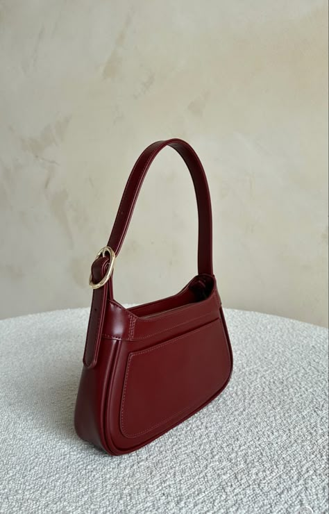 Bags Aesthetic Outfit, 2024 Accessories, Women's Summer Clothes, Bags Accessories, Bags For Dresses Outfit, Holiday Bags, Women's Bag, Accessories Bags, Red Hand Bag