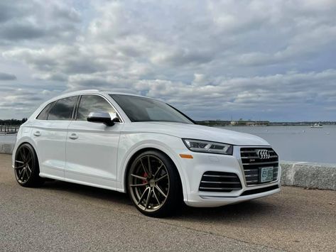 Wheel Front | Aftermarket & Custom Wheels Gallery - Audi SQ5 B9 White Niche DFS M222. Click for more info on wheel model, size, offset and finish. Audi Sq5, Aftermarket Wheels, Audi Q5, Audi Cars, Custom Wheels, Car Collection, Audi, Car Detailing, Wheel