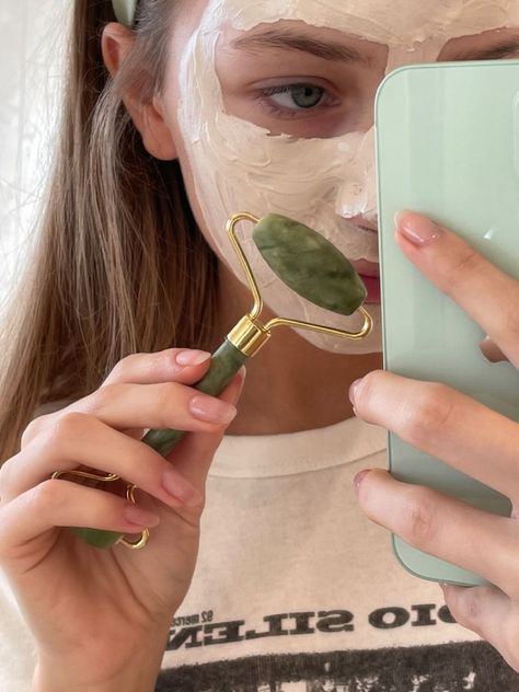 vanilla facemask skincare routine aesthetic tiktok jade roller Boho Skincare Aesthetic, Jade Roller Aesthetic, Face Roller Aesthetic, Skincare Routine Aesthetic, Ice Facial Roller, Jade Aesthetic, Christmas Skincare, At Home Skincare, Tiktok Skincare