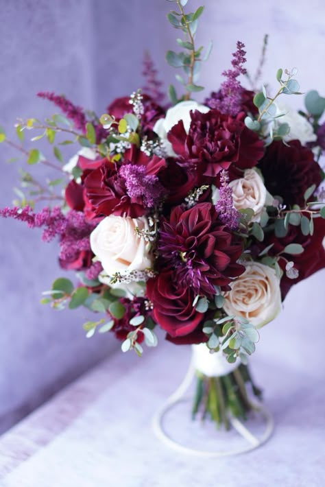 Plum Wedding Bouquet, Purple Flower Arrangements, Burgundy Wedding Flowers, Lavender Wedding Flowers, Lilac Bouquet, Burgundy Bouquet, Light Purple Flowers, Wine Purple, Plum Wedding