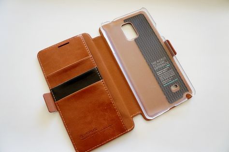 Leather Phone Case Diy Leather Phone Case, Diy Mod Podge, Leather Cell Phone Cases, Iphone Leather, Leather Notebook Cover, Iphone Leather Case, Leather Notebook, Leather Projects, Leather Phone Case