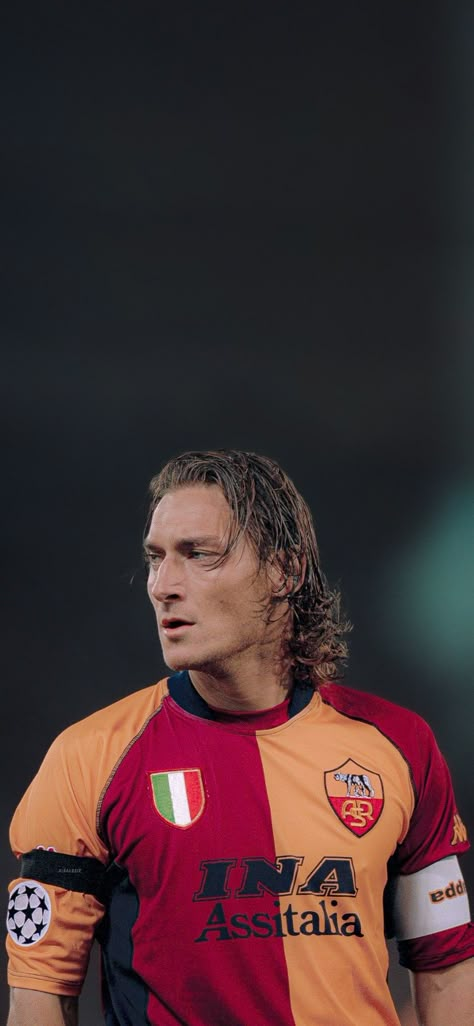 Football Legends Wallpaper, Totti Wallpaper, As Roma Wallpapers, Totti Roma, Old Football Players, Football Ronaldo, Rap Video, Ronaldo Cristiano, Football Is Life