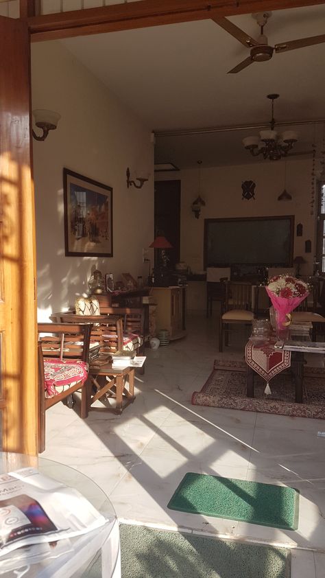 Morning Sunlight ina house in New Delhi Delhi Morning, Delhi House, Morning Sunlight, Expensive Houses, New Delhi, Rangoli Designs, Early Morning, Girly Photography, Real Photos