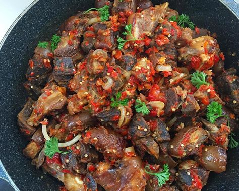 Ivorian Food, Naija Food, Nigerian Foods, Nigeria Food, African Recipes Nigerian Food, African Foods, White Soup, Nigerian Recipes, African Cooking