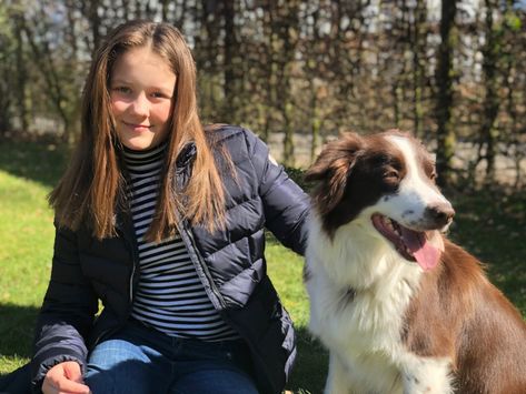 Prinsesse Isabella fylder 12 år: Kongehuset offentliggør nyt billede | SE og HØR Princess Isabella Of Denmark, Official Portrait, Royal Photography, Prince Frederik Of Denmark, Denmark Royal Family, Princess Isabella, Princess Of Denmark, Princess Coat, Princess Estelle