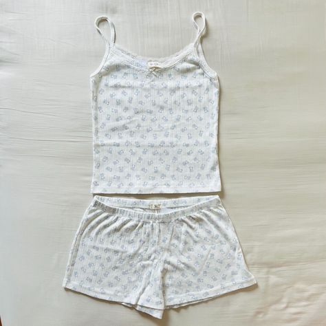 Bnwt Brandy Melville/John Galt White And Baby Blue Teddy Bears Lace Eyelet Bow Tank With White And Baby Blue Teddy Bears Eyelet Emery Pajama Shorts Matching Set Cute Matching Sets Comfy, Brandy Matching Pjs, Matching Clothing Sets, Coastal Pajama Set, Brandy Pajamas Set, Brandy Melville Pyjama Set, Pajamas Brandy Melville, Cute Floral Pajamas, Cute Sleepwear Winter