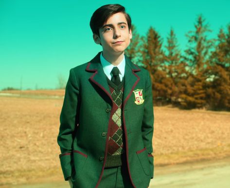 Cinco Hargreeves, Aiden Gallagher, Asian Haircut, Fav Celebrities, Aidan Gallagher, Number 5, Umbrella Academy, Hot Actors, Future Boyfriend