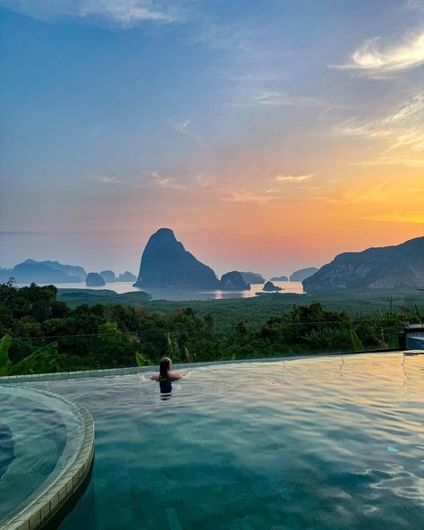 Work of art 🎨🖌️ Happy Friday my friends! What do you have planned this weekend? I got a date with my man, the gym, my book and some spring cleaning. Make it a great day ♥️ You can find this magical pool view at @sametnangshe.boutique Thailand | sametnangshe | luxury hotel | Phuket | krabi | self love | pool views | sunrise | sunset | travel blogger Thailand Baecation, Phuket Thailand Beach, Thailand Resort, Phuket Krabi, Thailand Resorts, Thailand Luxury, Phuket Beach, Phuket Hotels, Pool View