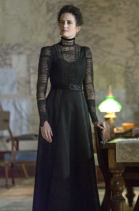 Penny Dreadful inspiration | Cosplay 'N Crafts Eva Green Penny Dreadful, Gothic Fashion Victorian, Vanessa Ives, Goth Prom, Arizona Robbins, Penny Dreadful, Eva Green, Edwardian Fashion, Dark Fashion