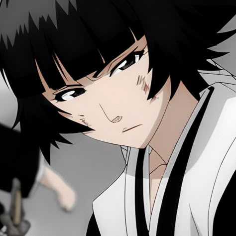 made by me. don't repost‼️ Soifon Bleach Icons, Soi Fon Pfp, Bleach Black Hair, Soifon Bleach, Bleaching Black Hair, Abyss Anime, Animated Banners, Bleach Characters, Alien Stage