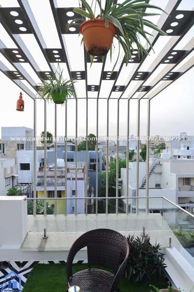 Open Terrace Ideas, Roof Garden Ideas, Terraced Gardens, Roof Terrace Design, Rooftop Patio Design, Halloween Patio, Terrace Garden Ideas, Balcony Grill Design, Terrace Garden Design