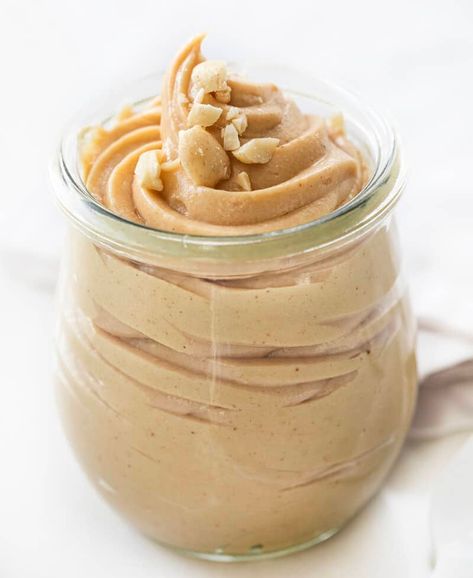 Peanut Butter Mousse is a smooth and creamy treat that will be every peanut butter lover's dream dessert! It is full of peanut butter flavor and just melts in your mouth with its velvety texture. Plus, it can be whipped up in about 5 minutes with just four ingredients that you probably already have on hand! Peanut Butter Whipped Cream, Easy Impressive Dessert, Whipped Peanut Butter, Cool Whip Desserts, Dream Dessert, Chicke Recipes, Big Tub, Peanut Butter Mousse, I Am Baker