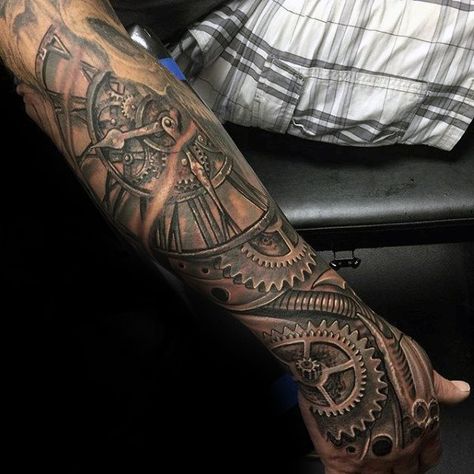 Mechanical Gear 3d Hand Tattoo Ideas For Males Macanical Tattoo, Pattern Hand Tattoo, Mechanical Hand Tattoo, Gears Tattoo Sleeve, Gear Tattoo Mechanical, Mechanical Forearm Tattoo, Engine Tattoo Mechanical, Gear Tattoo Design Mechanical, Gear Sleeve Tattoos For Guys