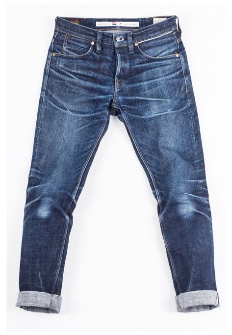 Men Jeans Pants, Denim Inspiration, Mens Designer Shirts, Denim Wear, Moda Jeans, Closet Essentials, Denim Trends, Denim Jeans Men, Selvedge Denim