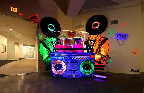 stenSOUL DJ booth - NEON! | see video from the show here...a… | Flickr 80s Party Decorations, Dj Stand, Hip Hop Dj, Dj Room, 90s Theme Party, Dj Stage, Dj Sound, 80s Theme Party, Dj Setup