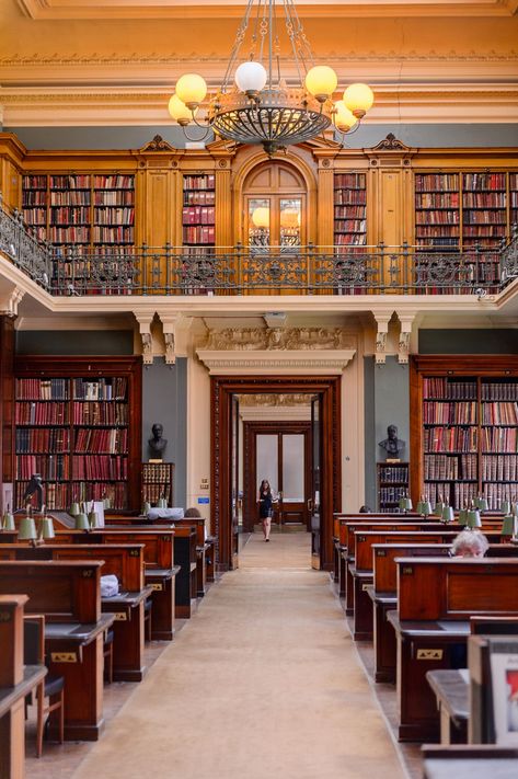 Libraries in London: The most iconic buildings in the capital | CN Traveller Beautiful Home Library, London Dreams, Art Library, Little Library, The British Library, Home Libraries, Iconic Buildings, Artistic Style, National Art