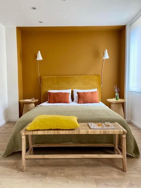 Mustard Wall Paint Bedroom, Mustard Wall Bedroom, Mustard Walls Bedroom, Dark Yellow Bedroom, Mustard Yellow Bedroom Ideas, Ochre Bedroom, Mustard Bedroom, Bedroom Yellow, Yellow Bedroom Decor