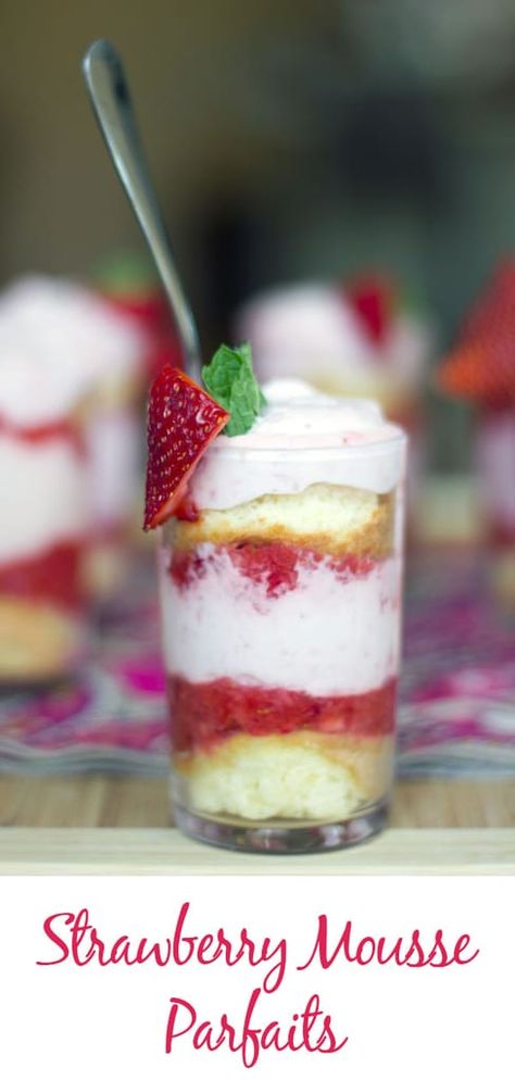 Strawberry Parfaits, Strawberry Mouse, Multi Cooker Recipes, Strawberry Parfait, Parfait Cups, Parfait Desserts, Multi Cooker, Strawberry Mousse, Parfait Recipes