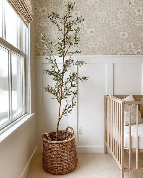 Farmhouse Nursery Decor, Nursery Pictures, Baby Room Themes, Farmhouse Nursery, Nursery Room Design, Baby Room Inspiration, Nursery Room Inspiration, Casa Vintage, Baby Room Design