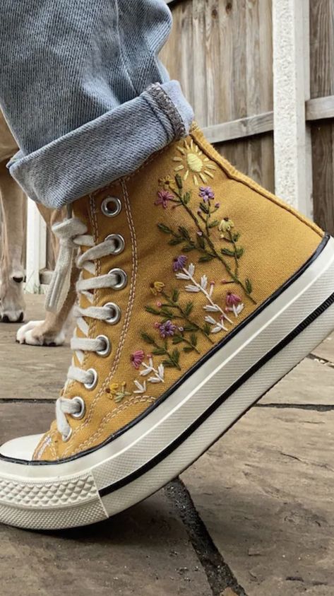 Embroider Converse High Tops, Yellow Converse Embroidery, Flower Embroidered Converse, Embroidered High Tops, Hand Embroidered Shoes, Embroider Converse, Embroidered Converse Low Top, Mushroom Converse, Converse Embroidery Ideas