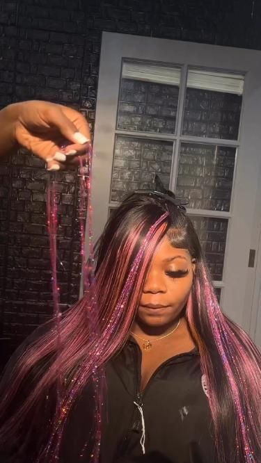 Adding glitter on hairFollow @ohmyprettywig for more glitterhairidea Glitter On Hair, Side Shaved Hair, Side Shaved, Drawn Hair, Double Drawn Hair, Hd Lace Wigs, Sew In Hairstyles, Birthday Hairstyles, Quick Weave Hairstyles