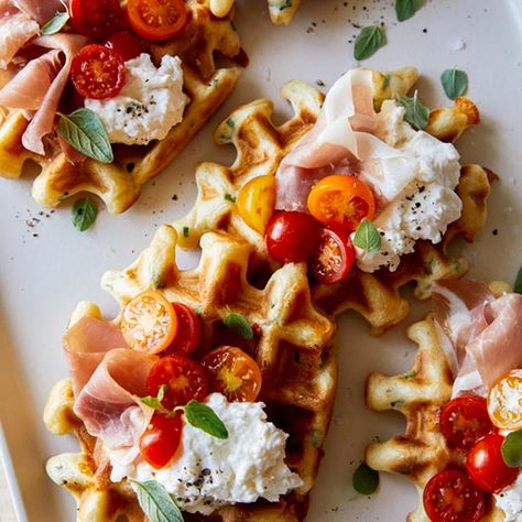 Burrata Tomato, Savory Waffle Recipe, Burrata Recipe, Prosciutto Recipes, Waffle Ingredients, Savory Waffles, Savory Herb, Waffle Toppings, Waffle Recipes